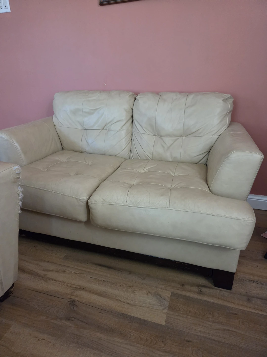 Ashley Cream Leather Sectional Sofa - photo 2