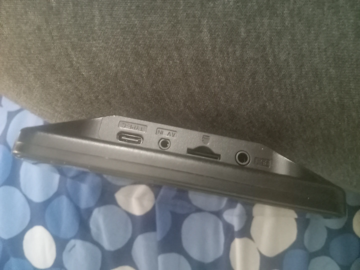 Portable Tablet Device - photo 2