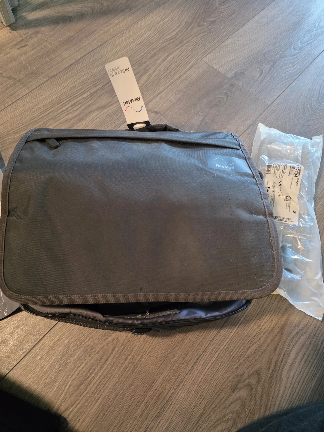 ResMed AirSense 10 AutoSet CPAP Machine with Mask and Tubing - photo 3