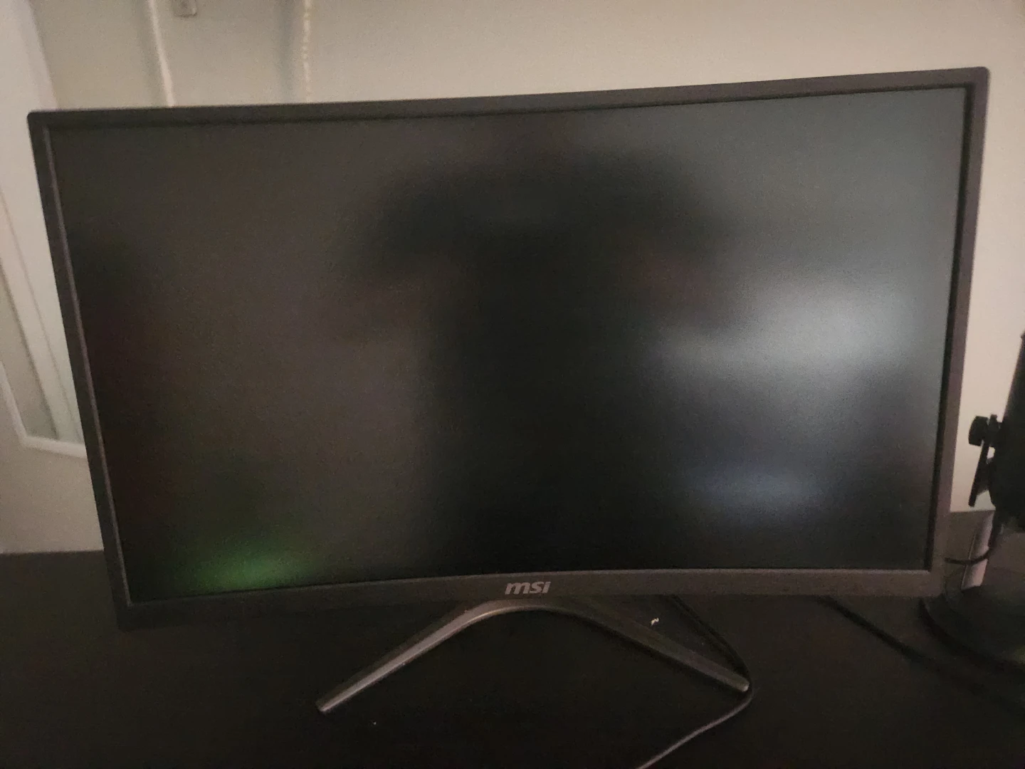 MSI Optix G24C 24" 1920 x 1080 144 Hz Curved Monitor