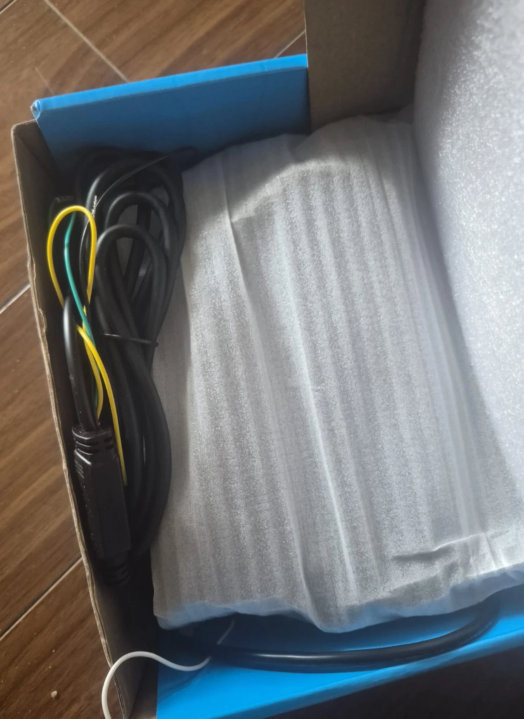 7 Inch LCD Display Monitor with Cables - photo 3