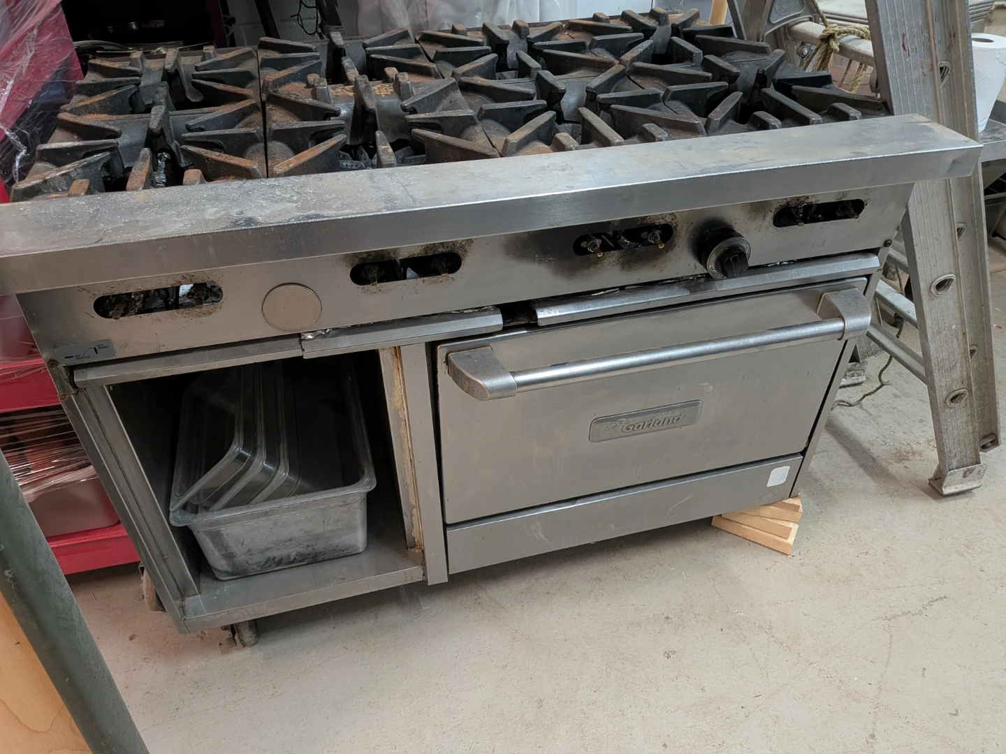 Garland Commercial Gas Range for parts