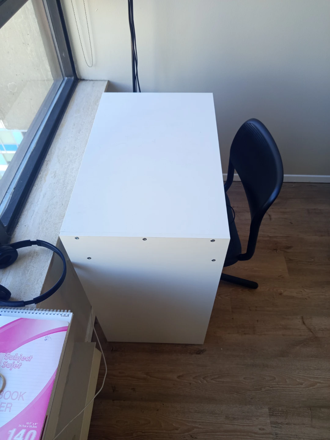 Ikea desk and chair set - photo 3