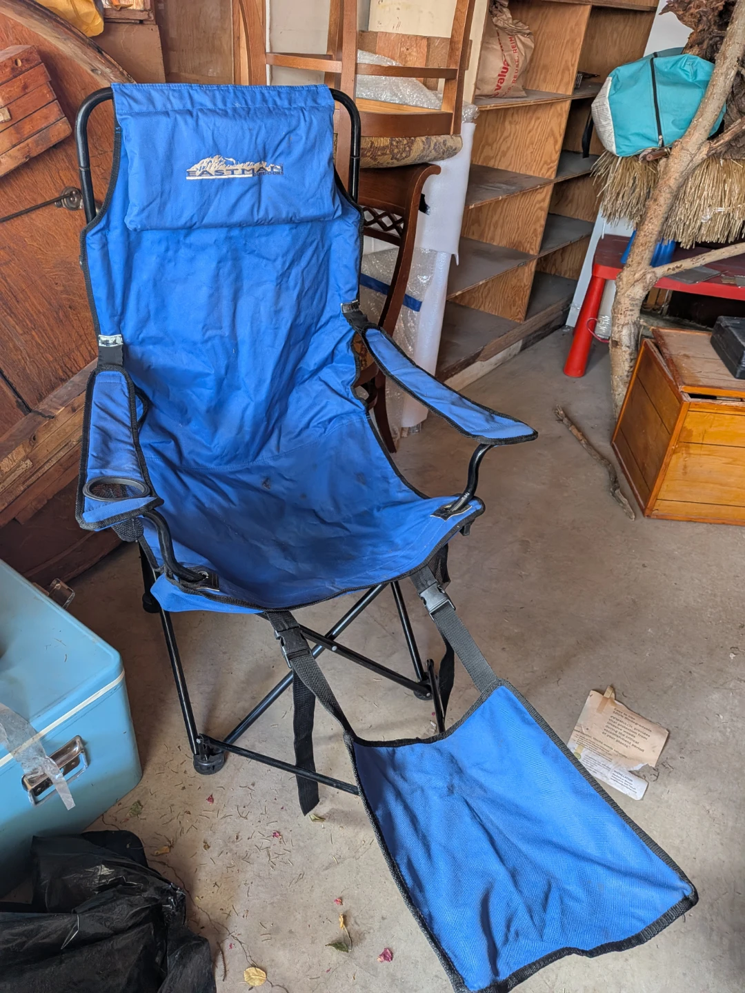 Blue reclining Camp Chair