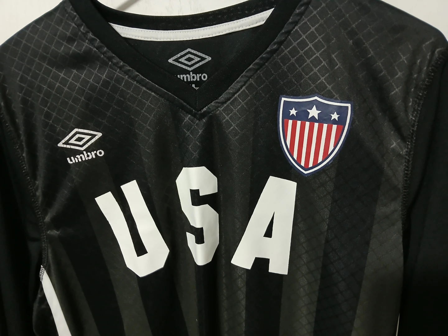 Umbro USA Soccer Jersey - Black - Size M - photo 4