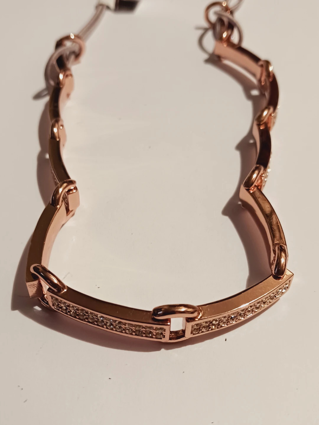 New !!!! HENRI BENDEL ROSE GOLD TONE NECKLACE