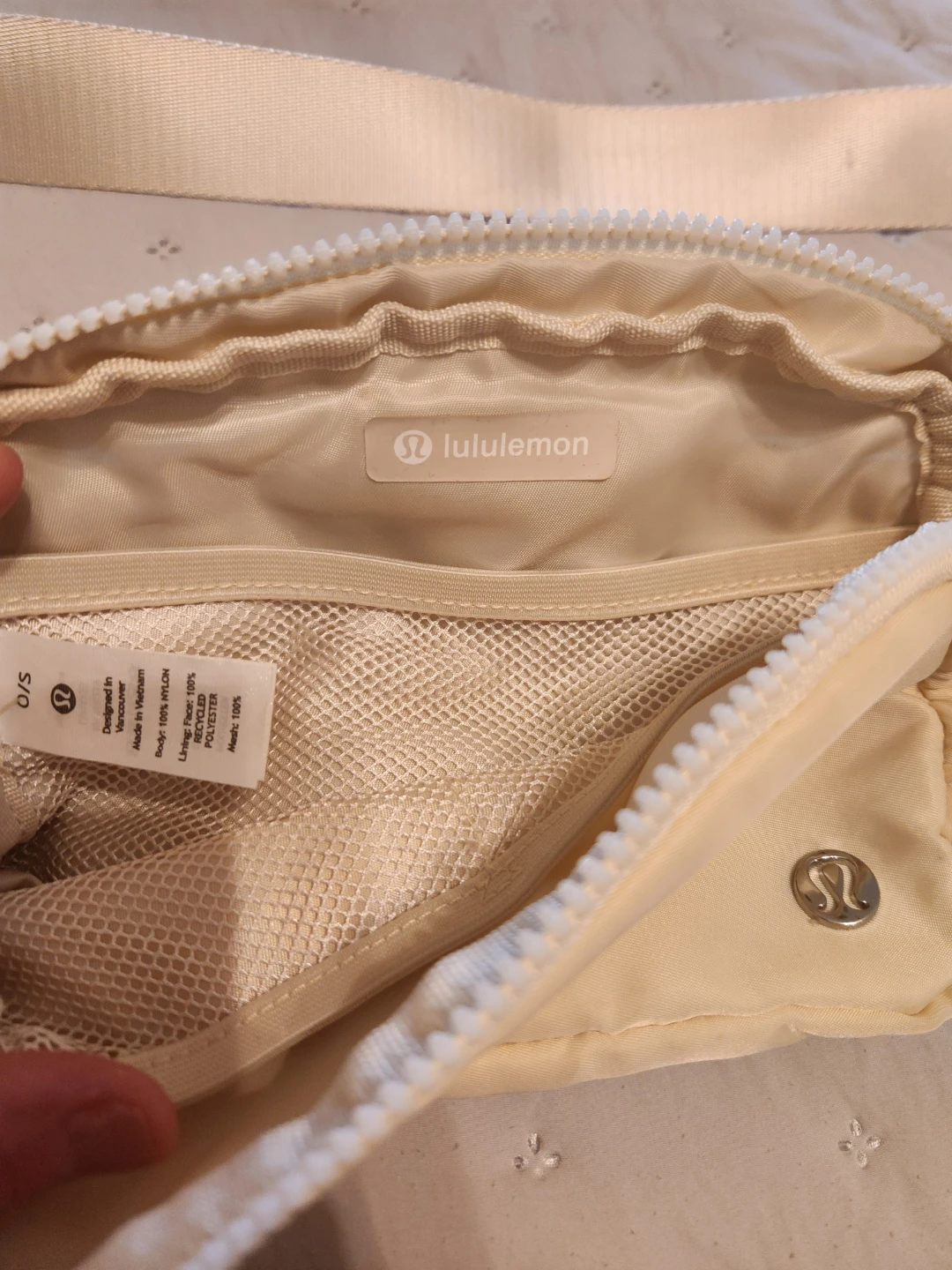 Lululemon bag - photo 2