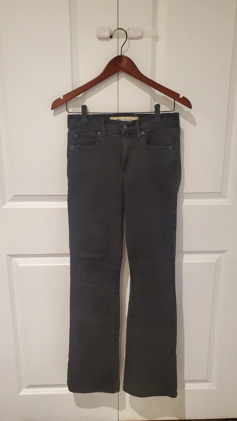 Gap Women's Bootcut Jeans - Dark Grey