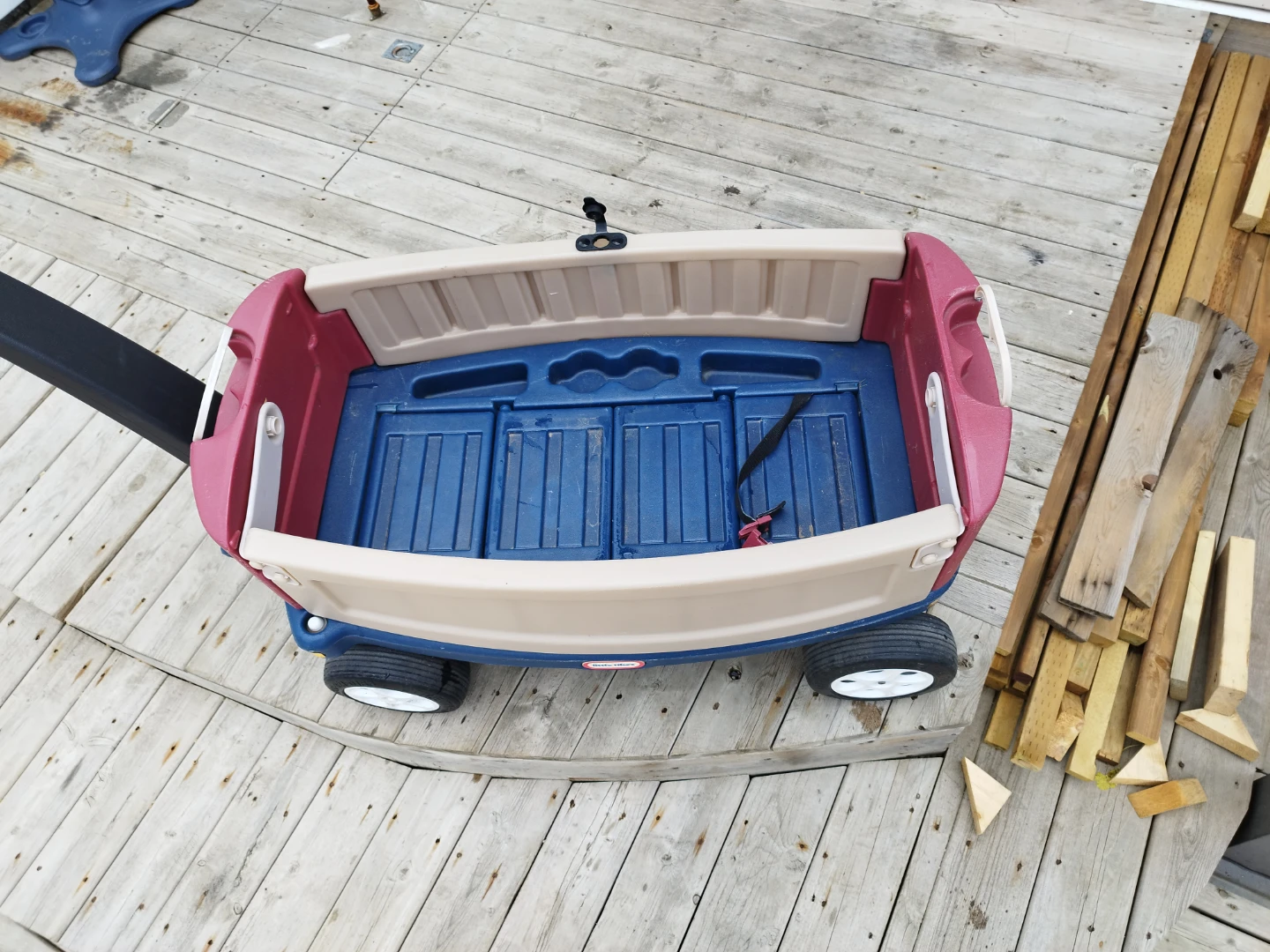 Little Tikes Wagon - photo 3