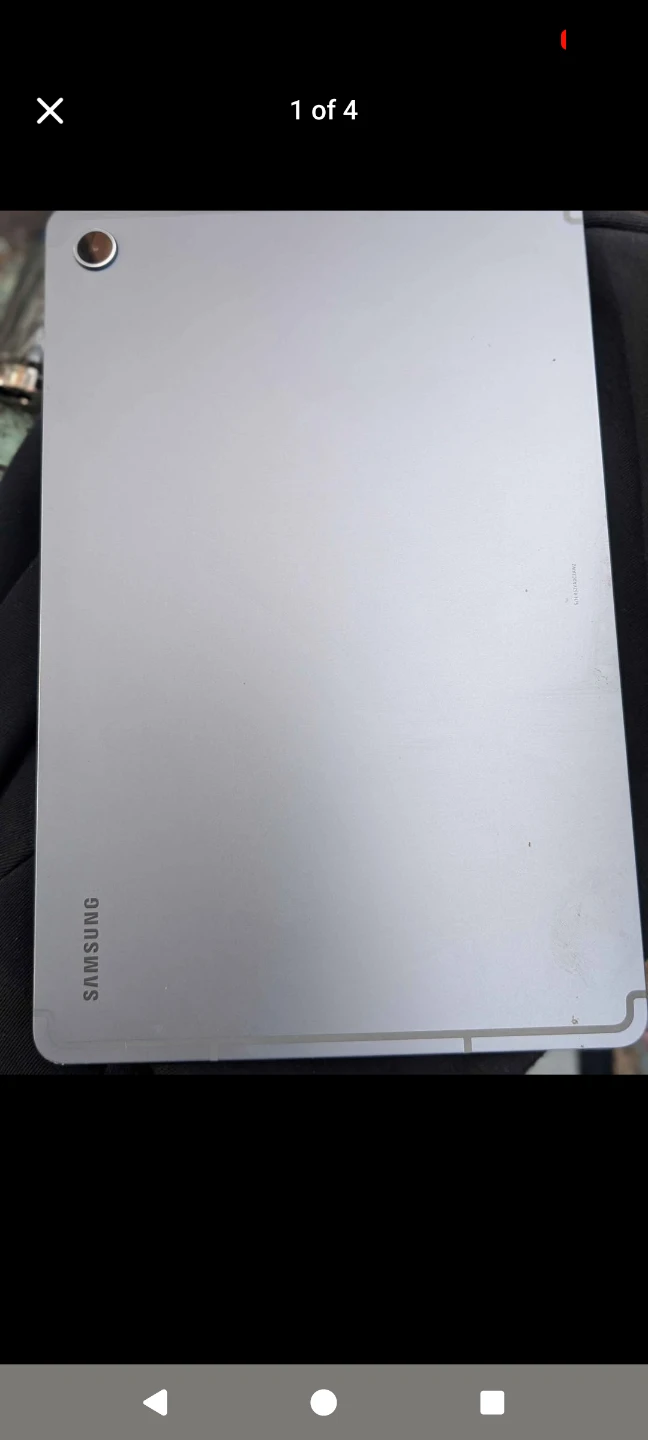 Samsung tab lite 10th gen - 128gb -tiny  hairline crack
