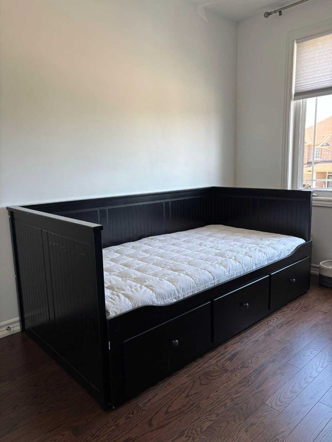 IKEA HEMNES Daybed with 3 Drawers – Great Condition - photo 5