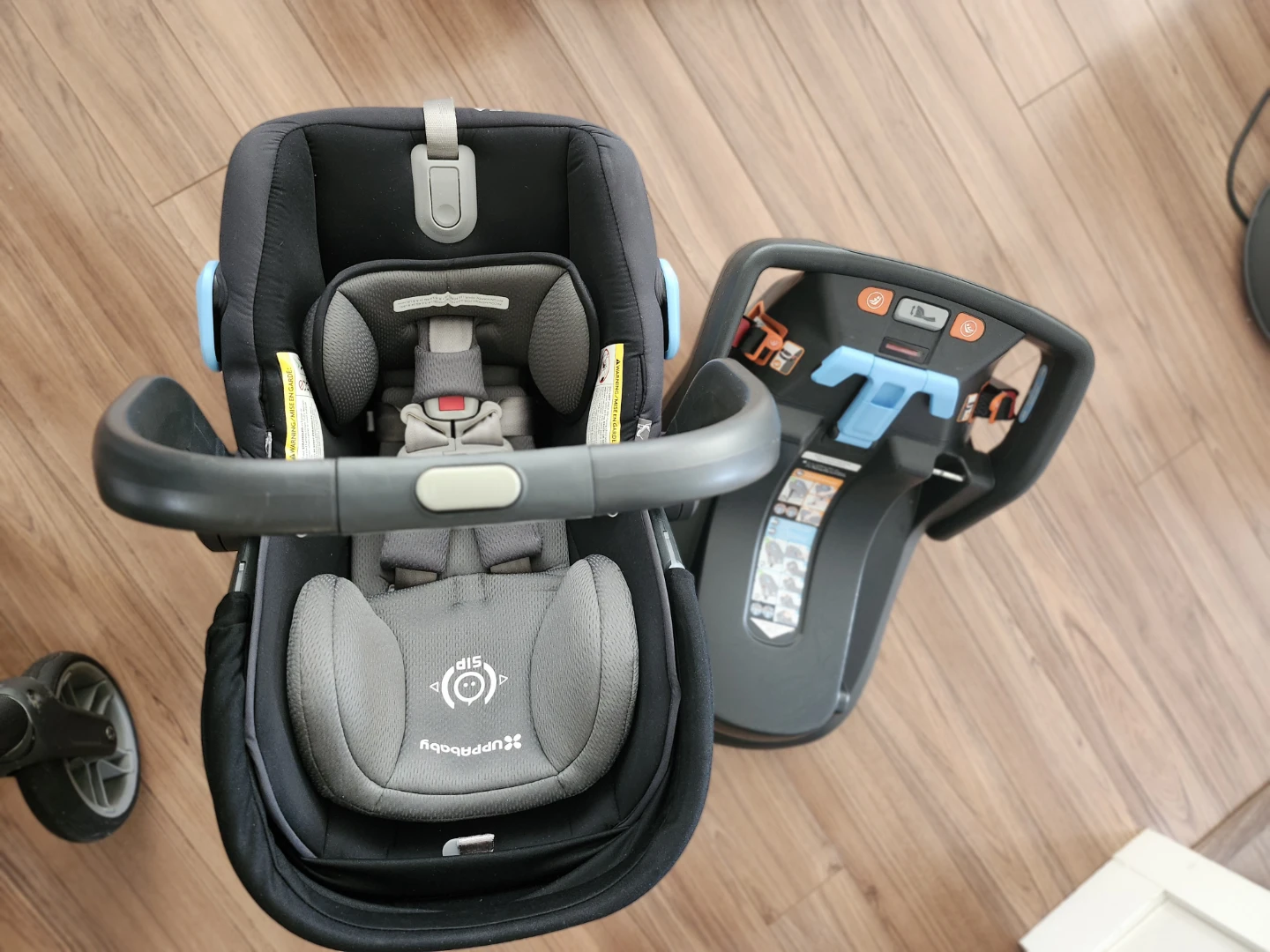 UPPAbaby Vista Cruz V2 Stroller with Accessories - photo 5