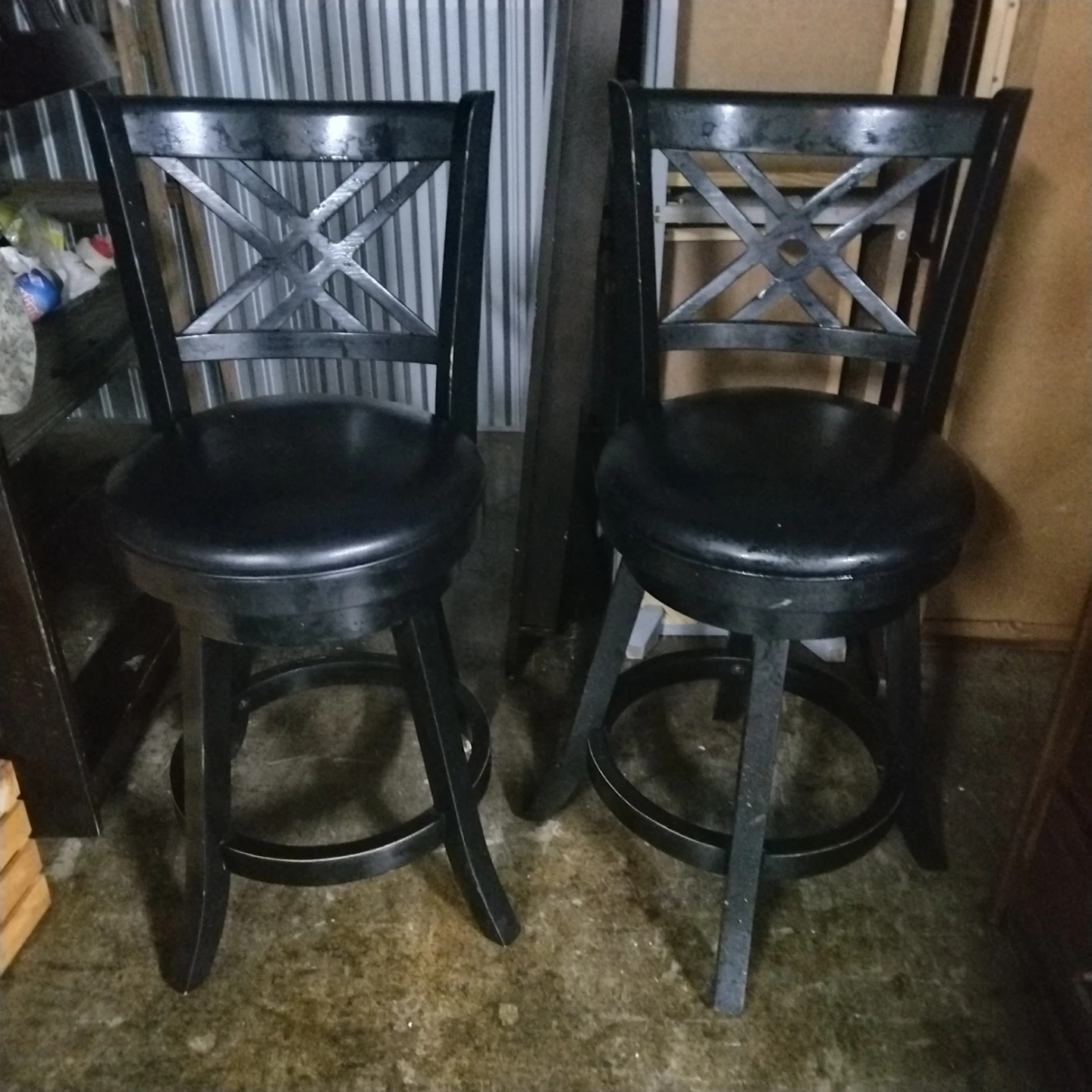 2 stools 30 dolar