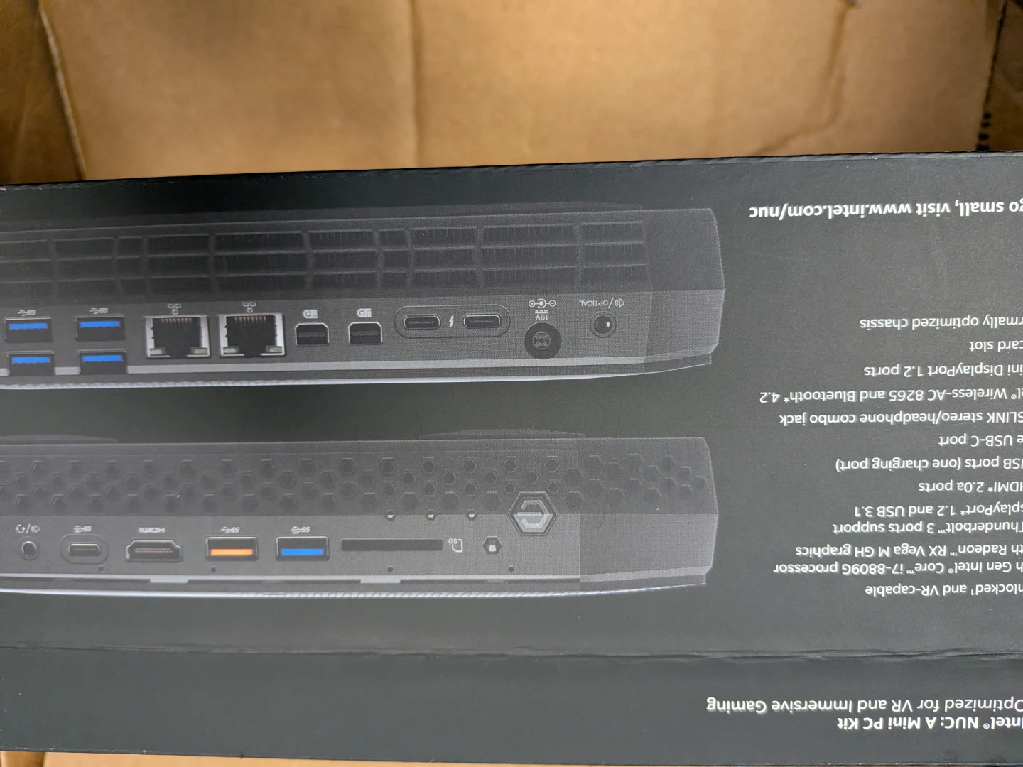 Mini PC Intel NUC 8th GEN Core i7 - photo 3