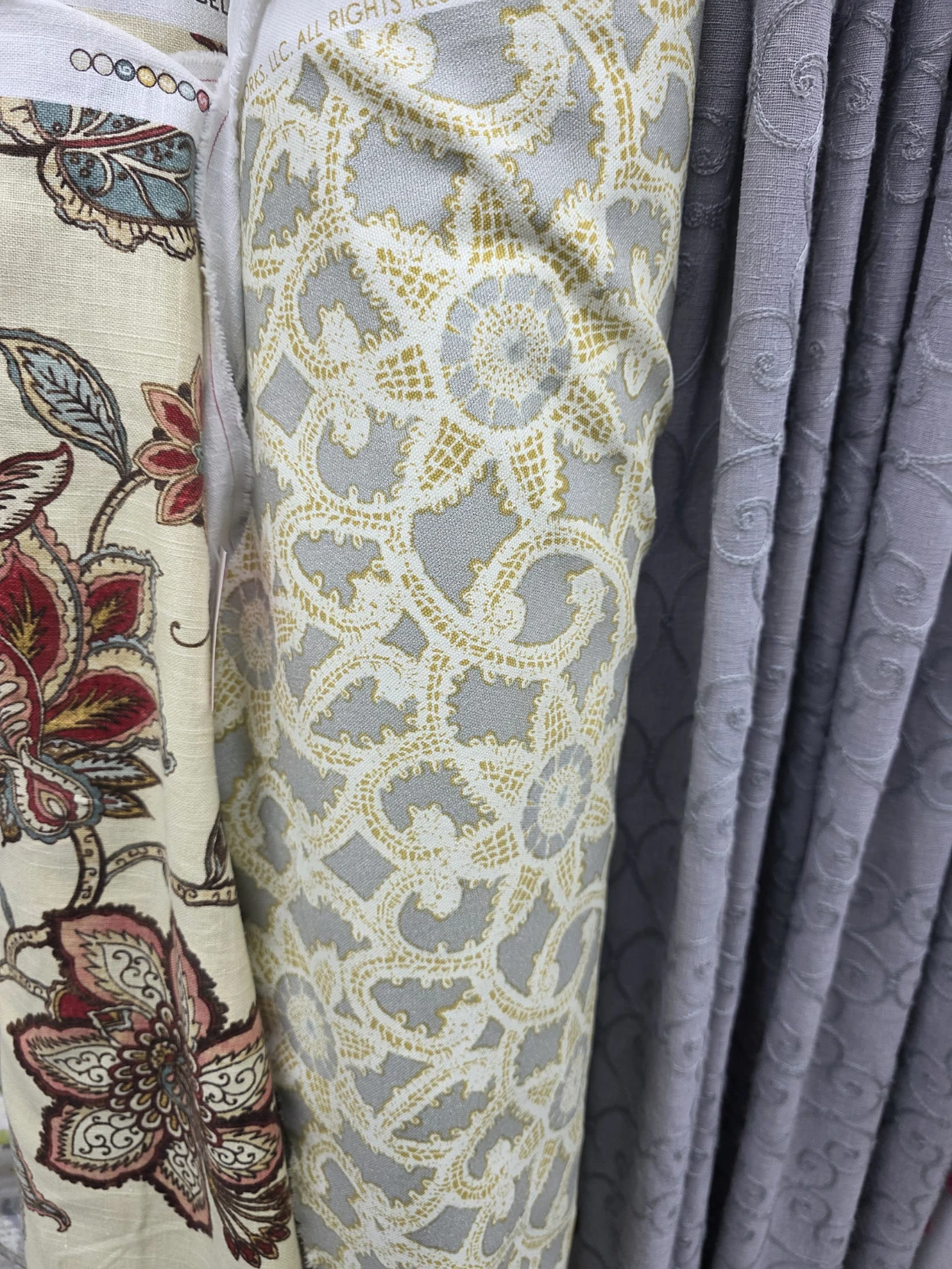 Fabric by the Yard - Various patterns - photo 3
