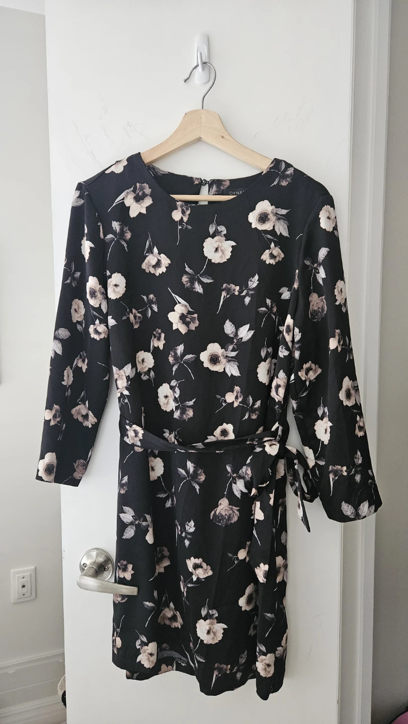 Dynamite Floral Dress