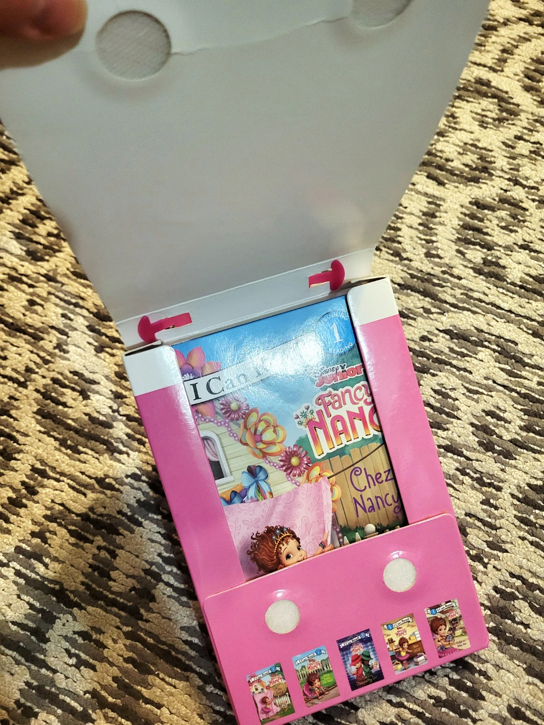 Fancy Nancy Reading Collection 5 Book Set - photo 3