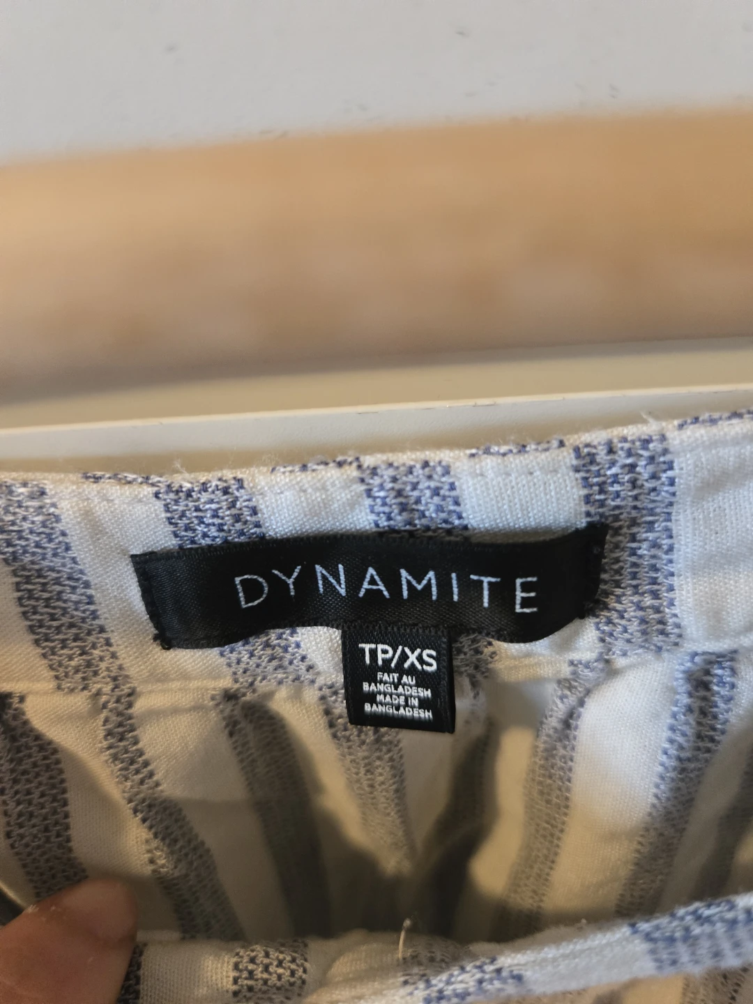Dynamite Off-the-Shoulder Striped Blouse size XS - photo 2