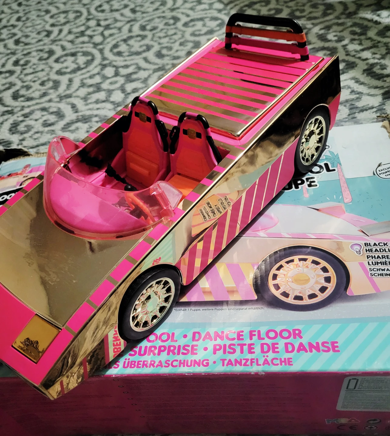 LOL Surprise! Car-Pool Coupe