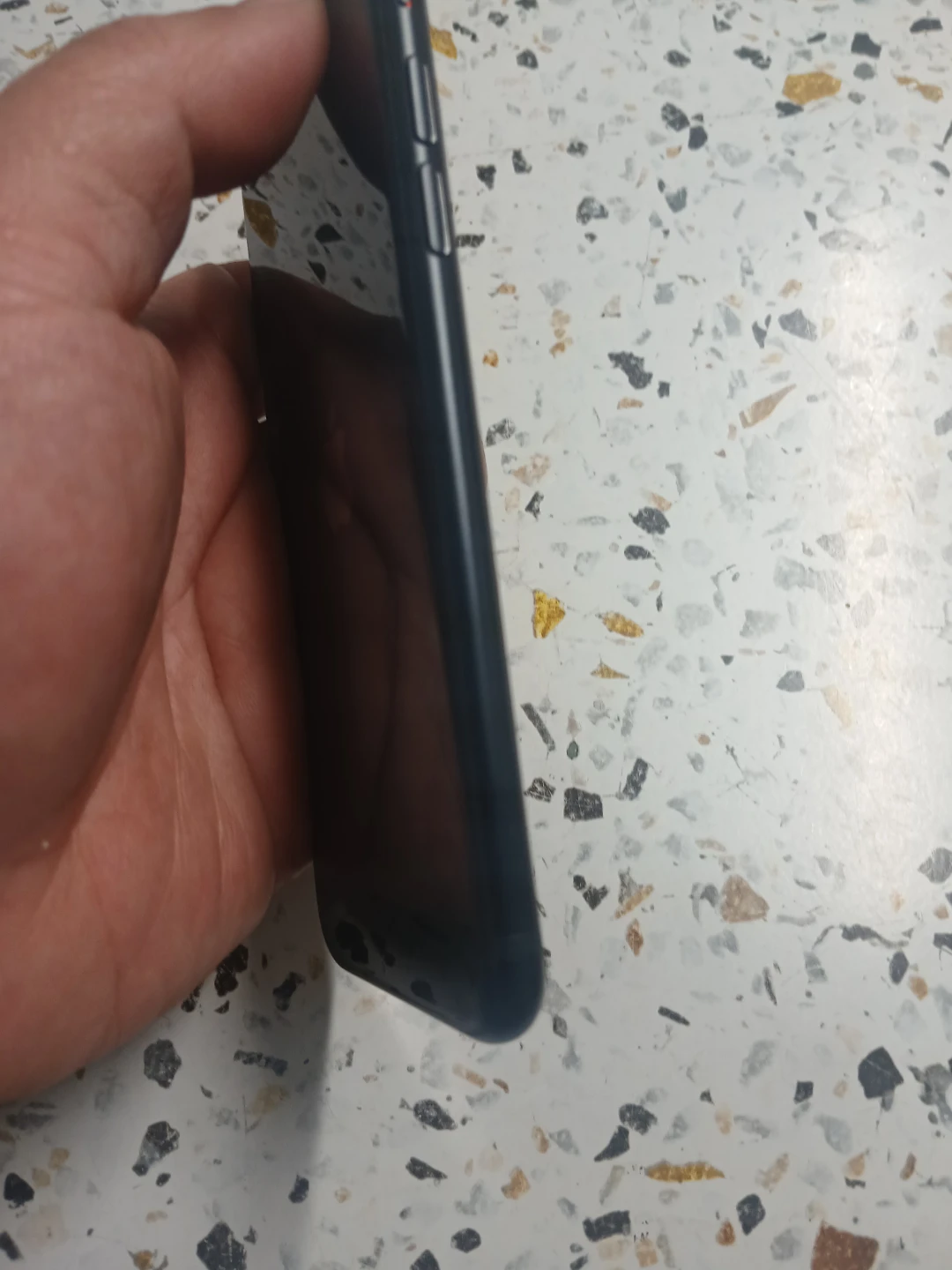 Apple iPhone SE (3rd Gen) 64GB - photo 3