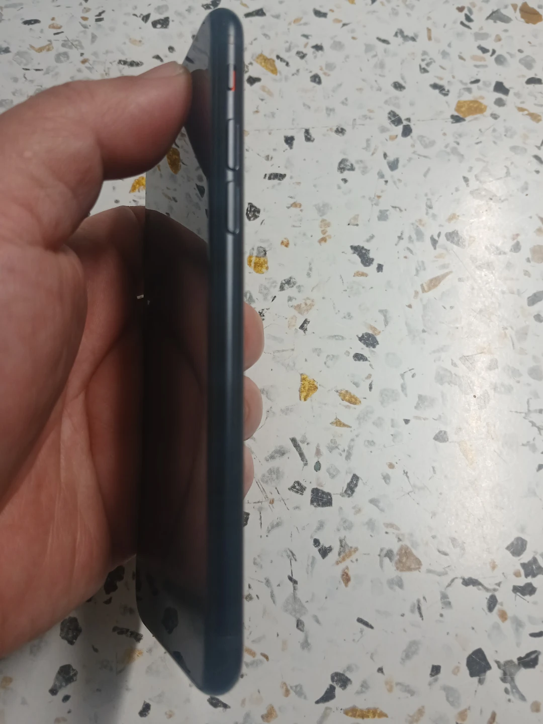 Apple iPhone SE (3rd Gen) 64GB - photo 4