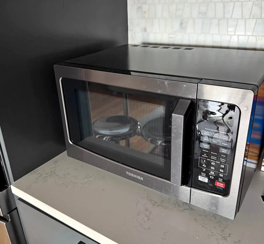 Toshiba Stainless Steel Microwave