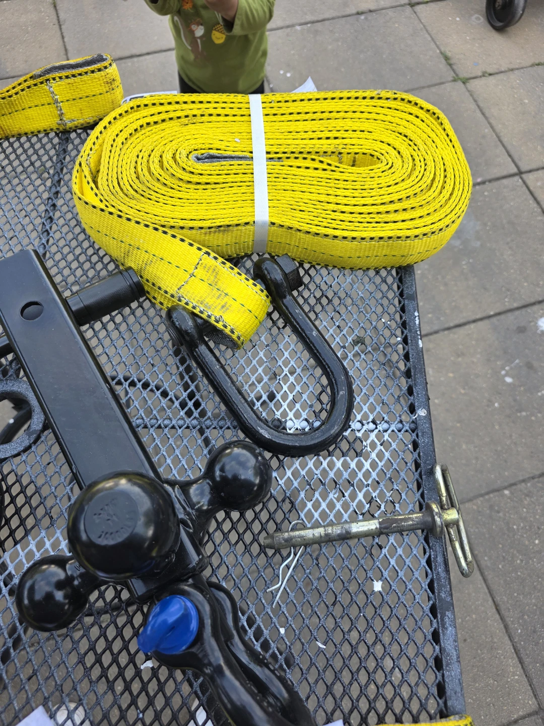 Tow Hitch Receiver Ball Mount with Tie Down Straps - photo 2
