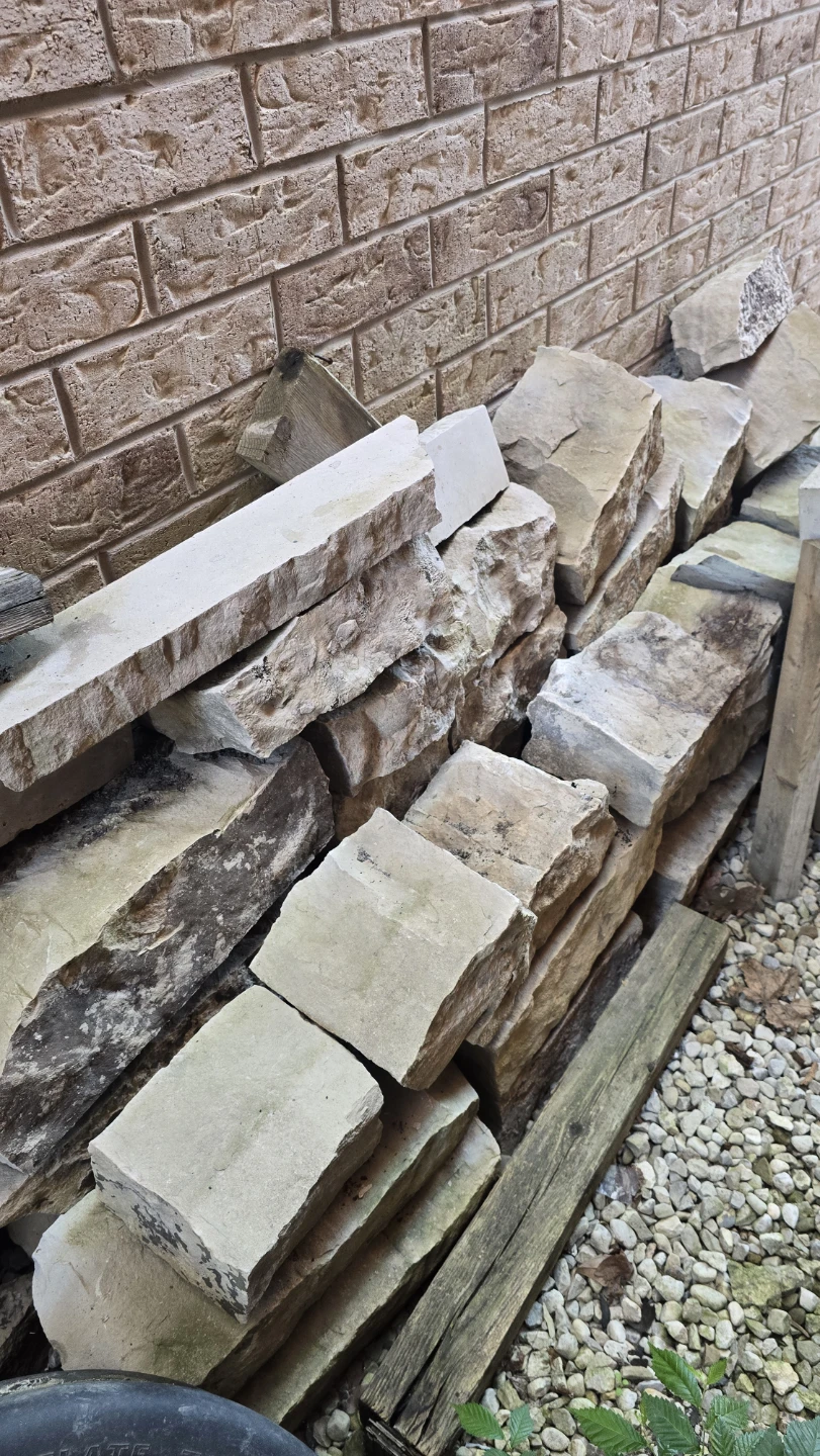 Natural Stone Slabs for Landscaping