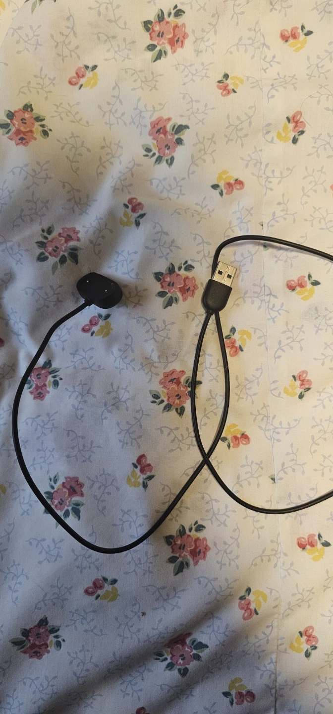 Amazfit GTS 3 Smartwatch with Charger - photo 3