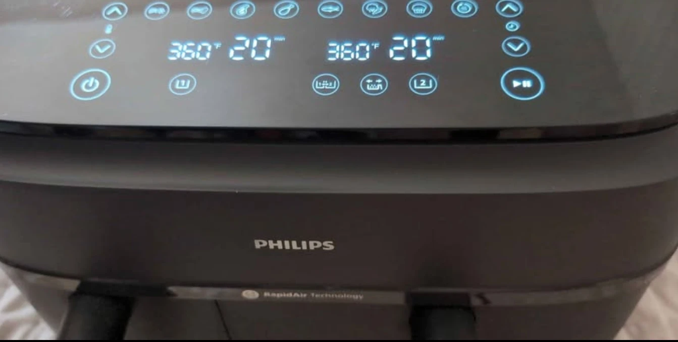 Philips Air Fryer Series 3000 DUAL BASKET!