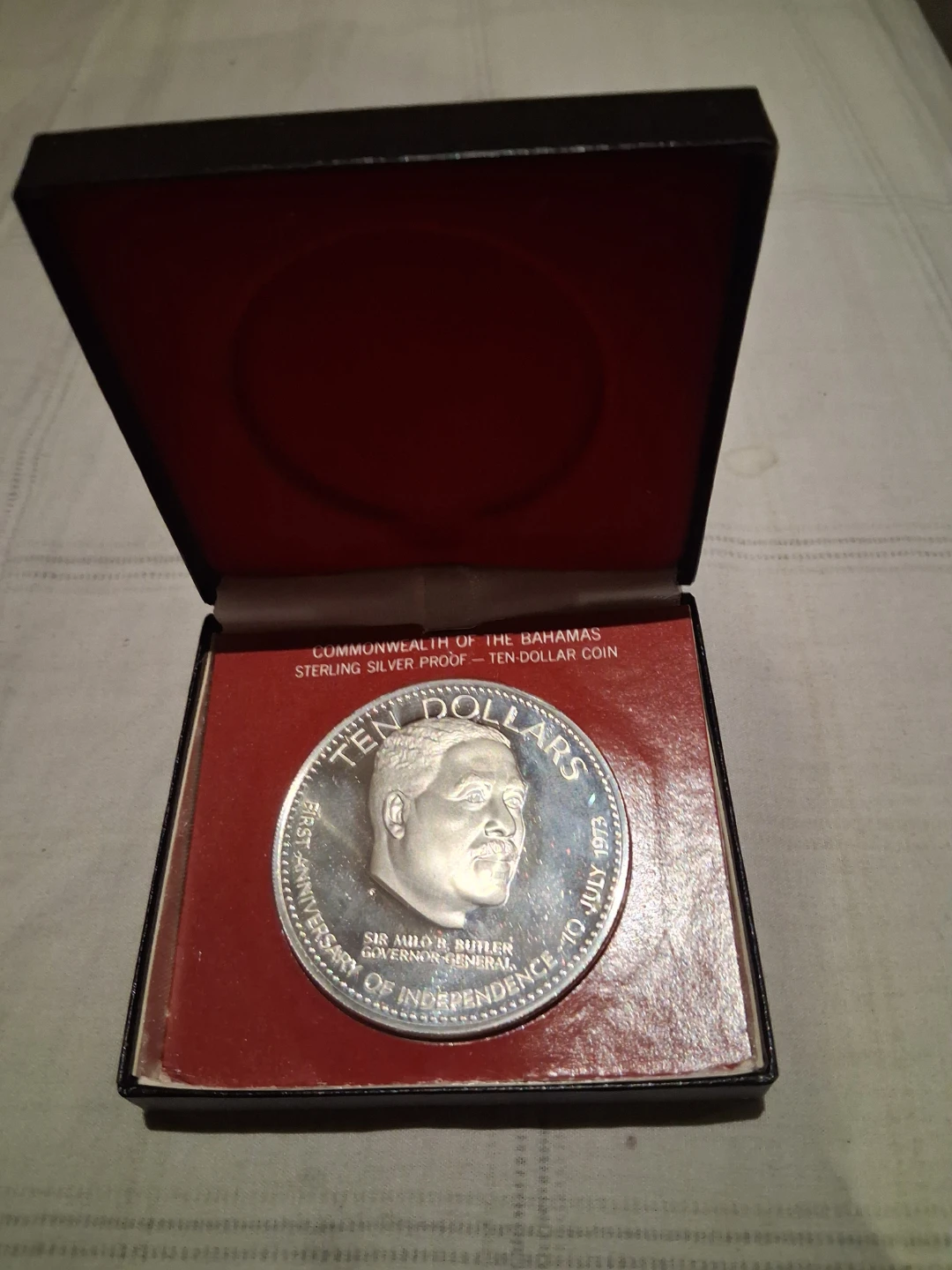 Commonwealth of the Bahamas 10 Dollar Silver Proof Coin - photo 3