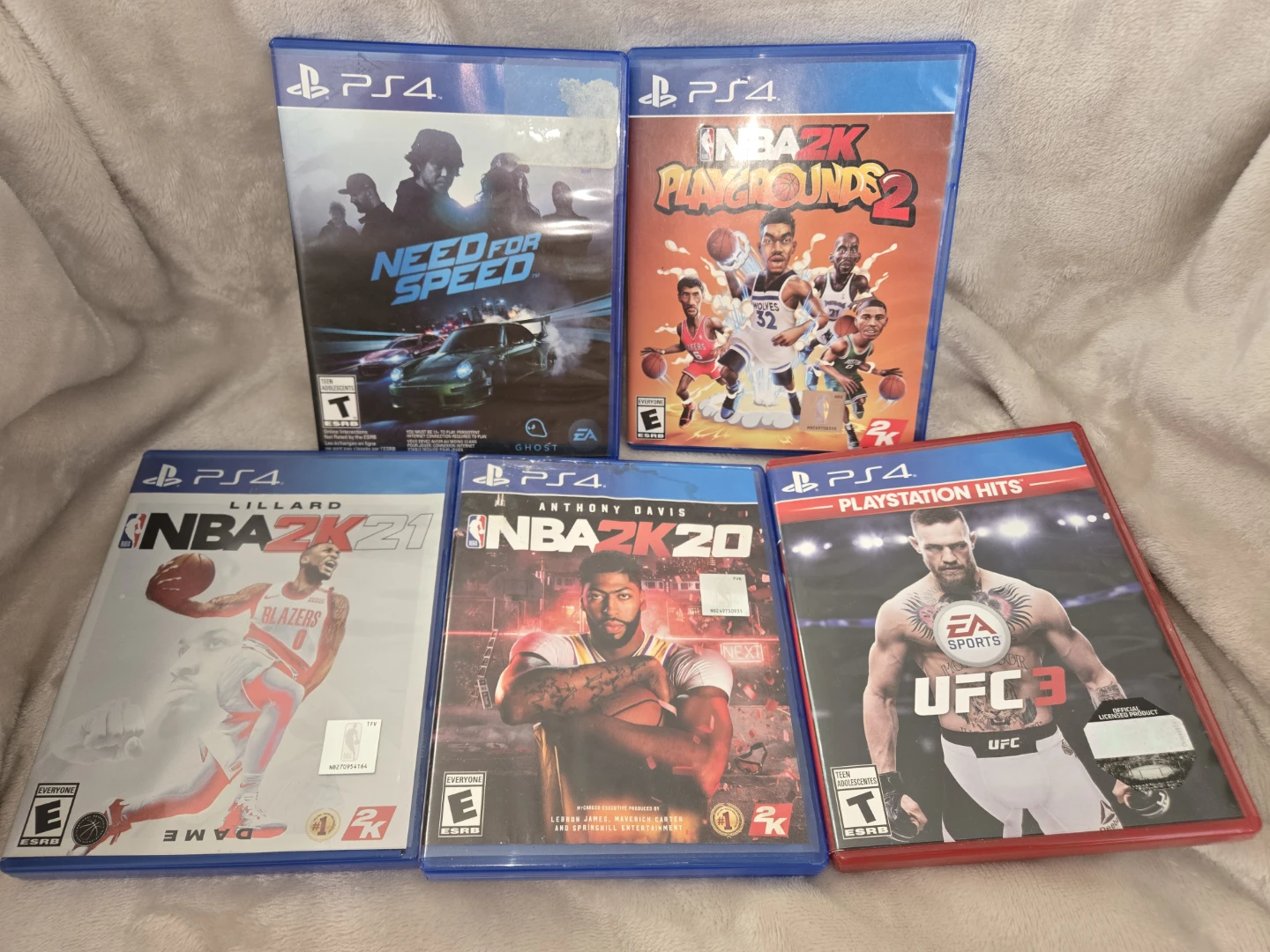 Playstation 4 (PS4) Video Games Bundle