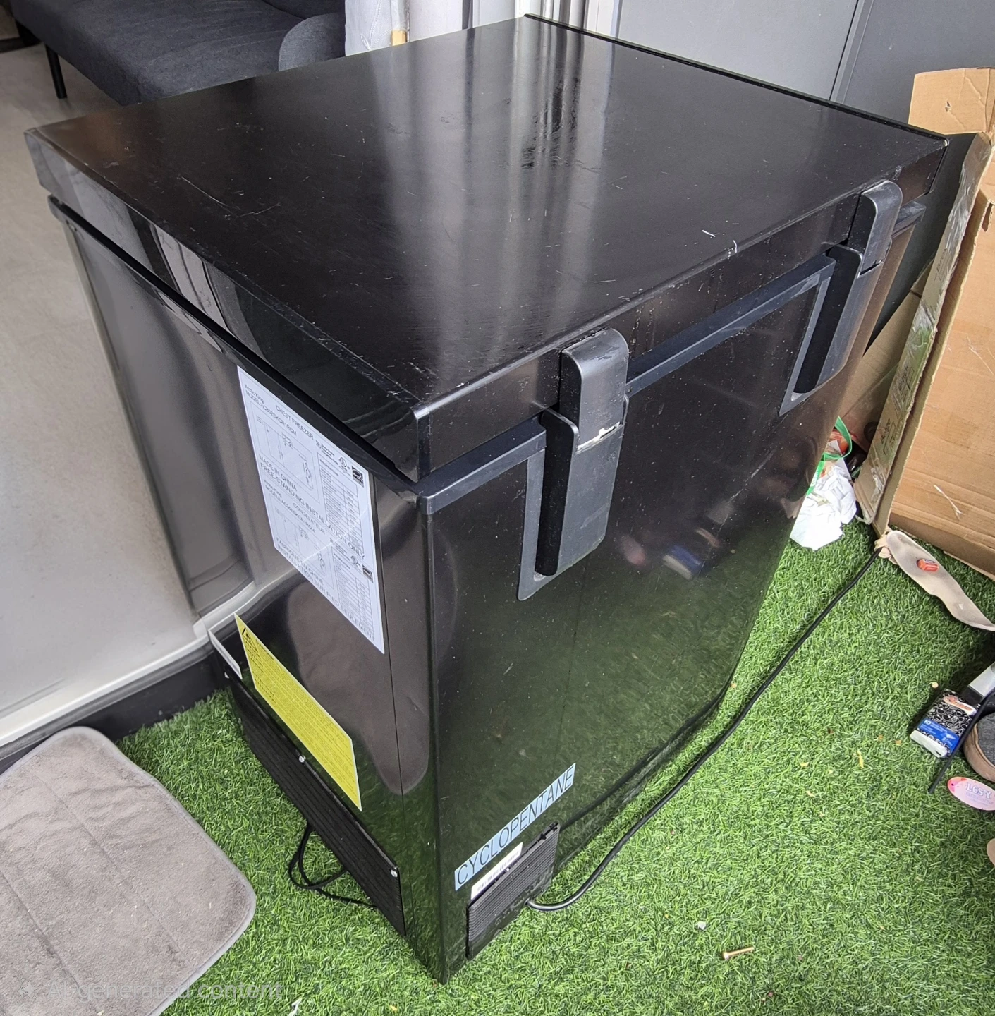 Black Chest Freezer - Free Standing - photo 5