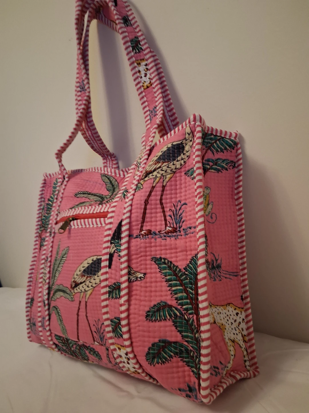Pink Quilted Tote Bag with Tropical Animal Print - photo 5