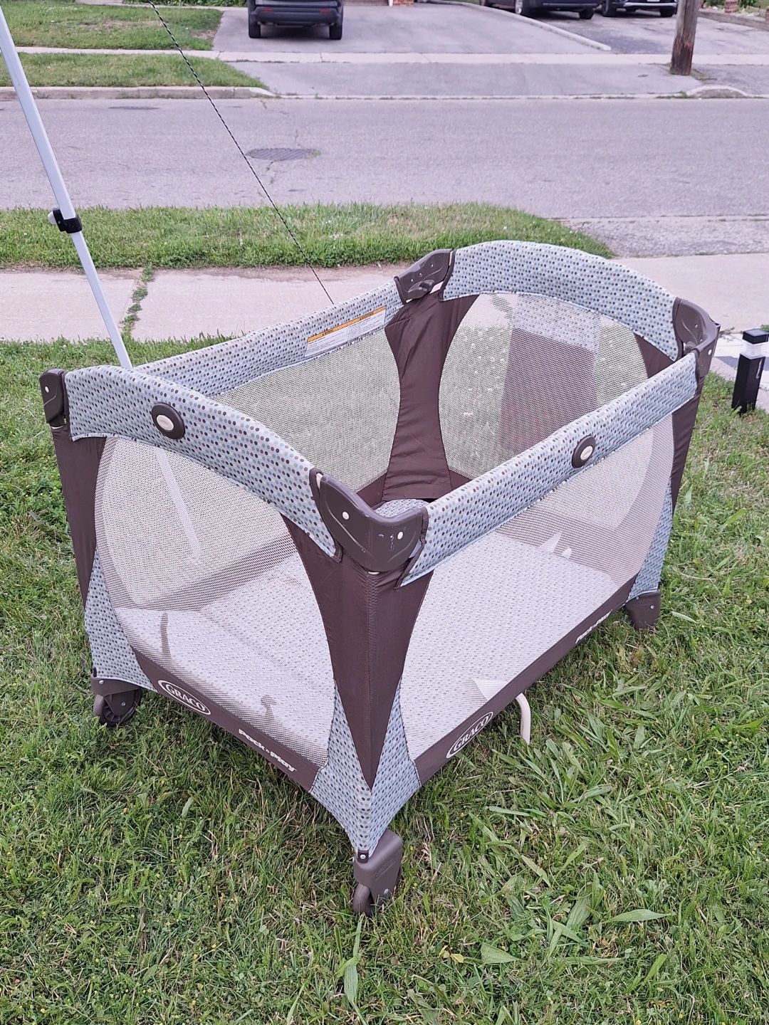 Graco Playard - photo 3