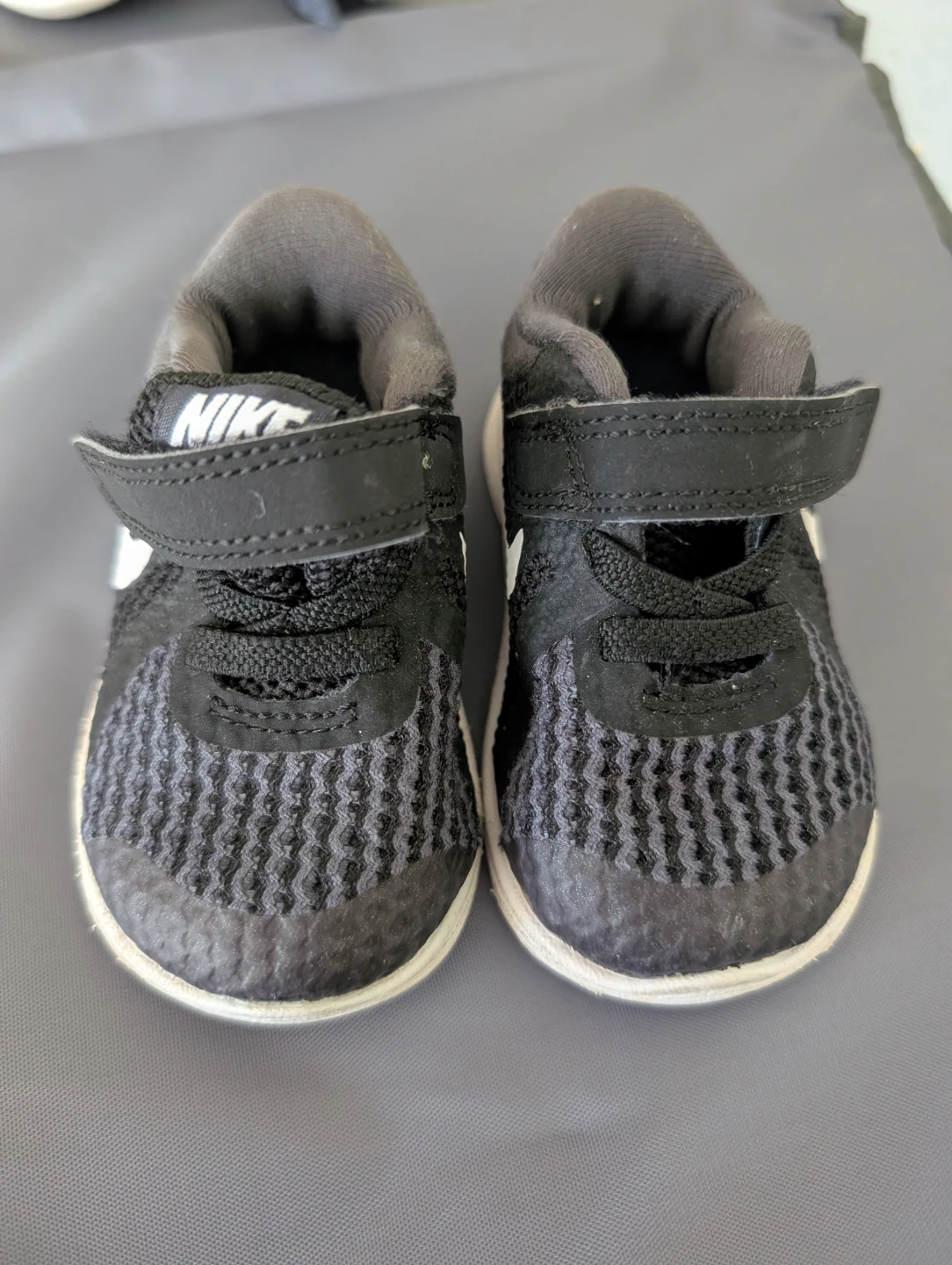 Nike Toddler Shoes and Portable pad - photo 2