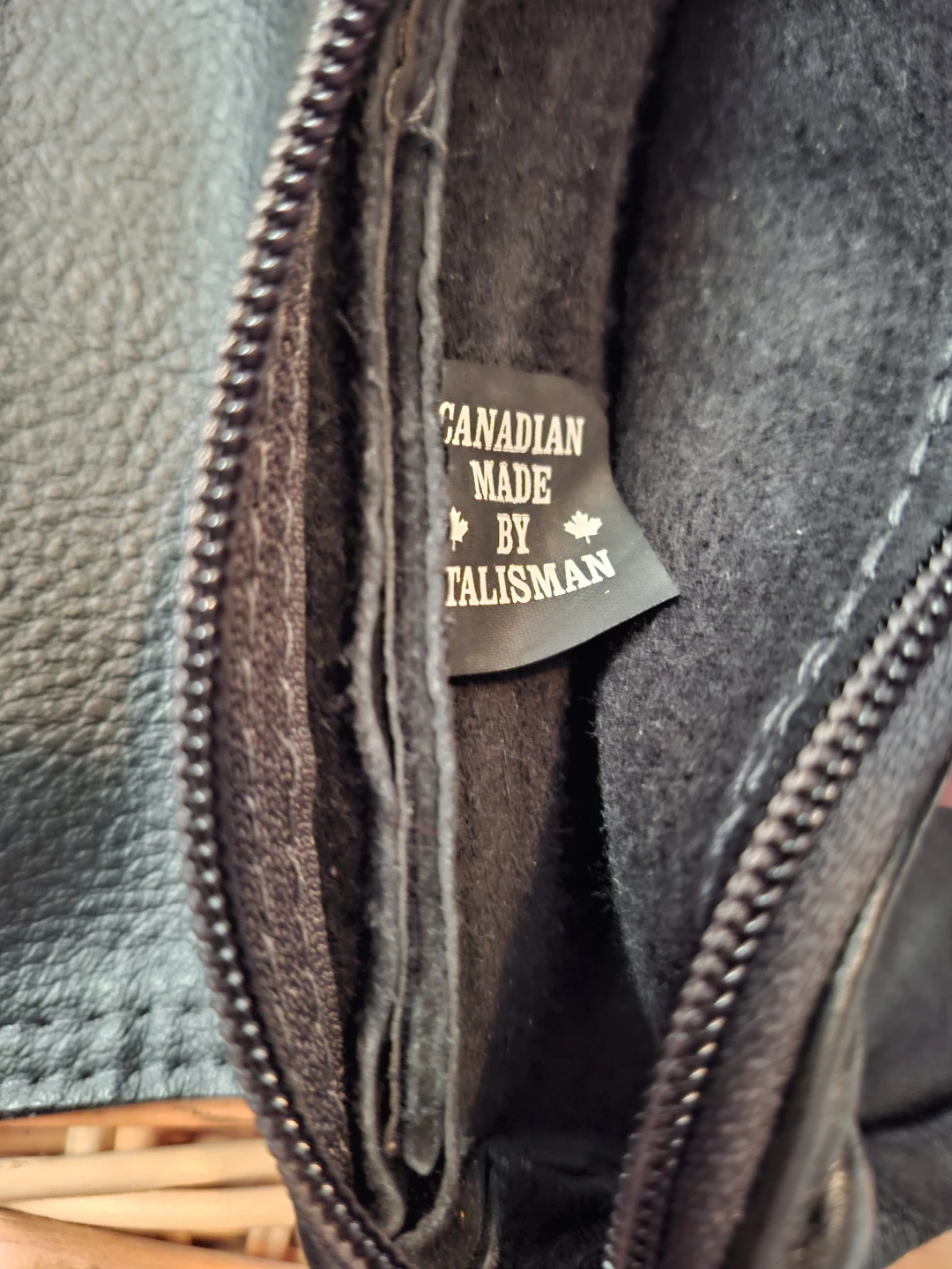 Talisman Black Leather Belt Pouch - photo 5