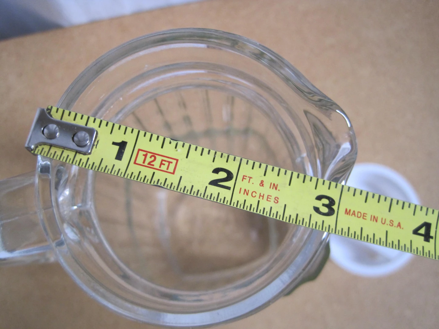 Glass Pitcher with Lid. Pick up only. - photo 2
