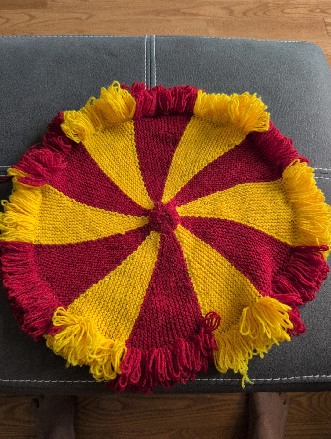 Hand-knitted Round Doily Red Yellow