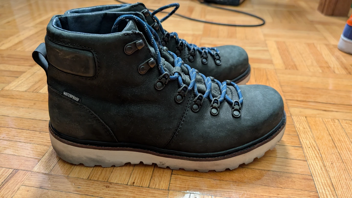 The North Face Waterproof Boots - photo 4