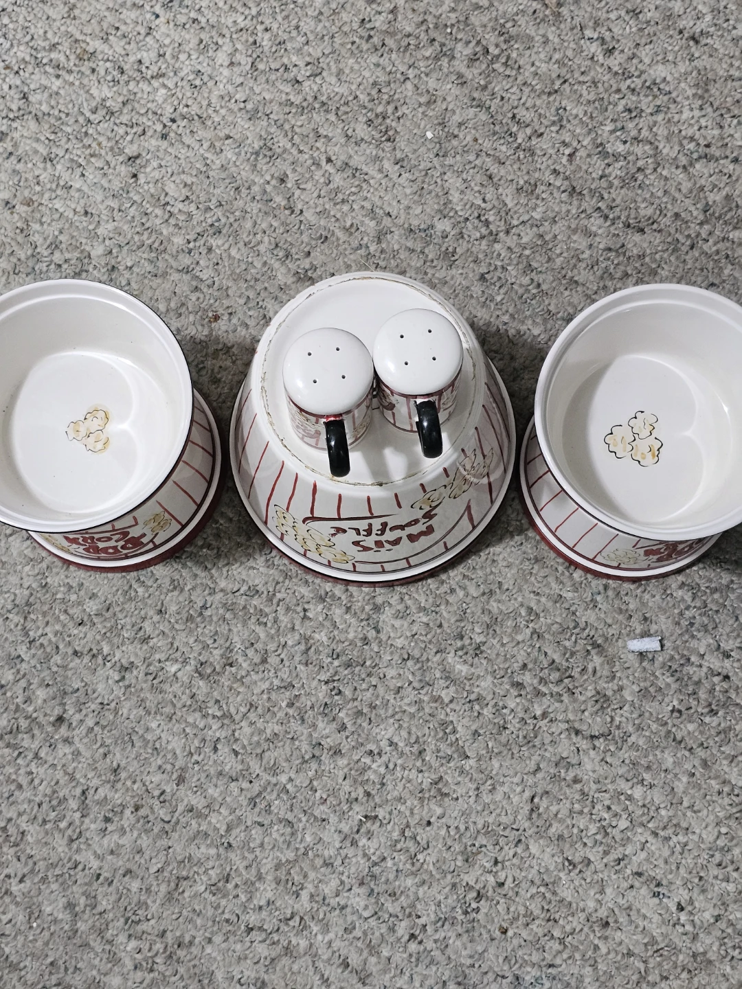 Popcorn Salt and Pepper Shaker Set with Bowls