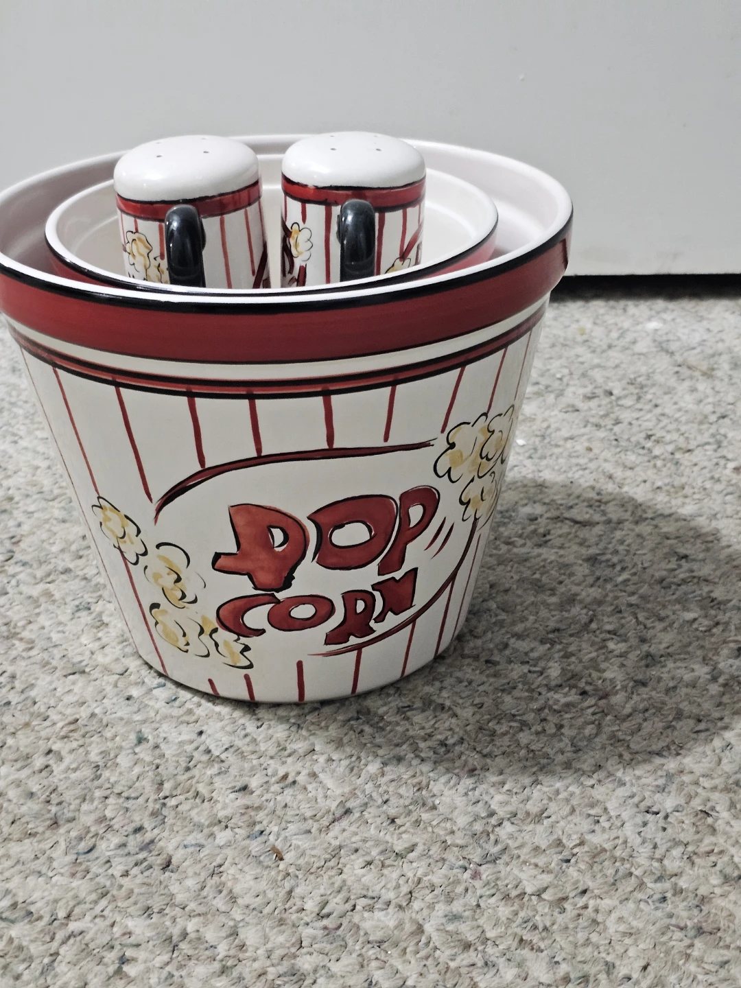 Popcorn Salt and Pepper Shaker Set with Bowls - photo 3