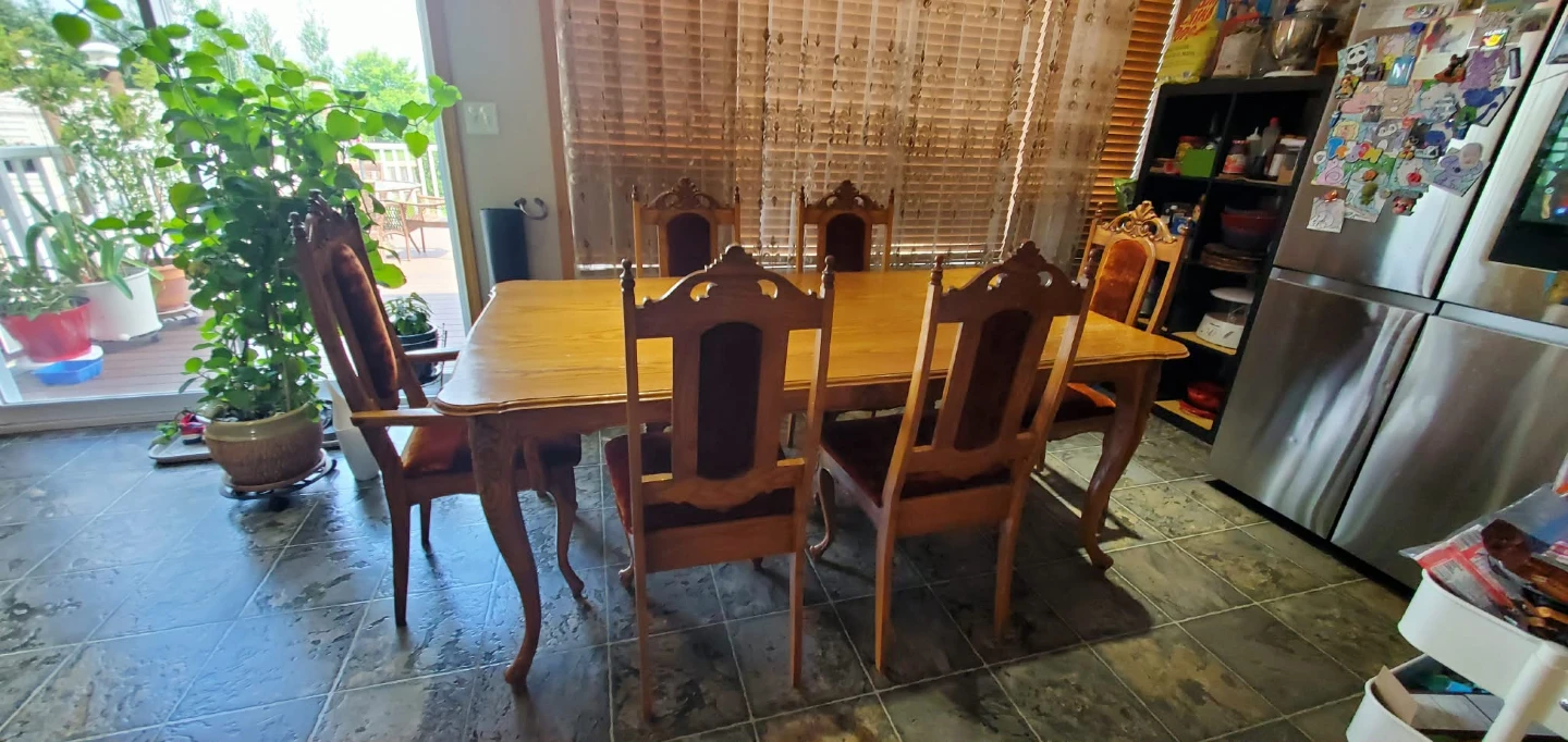 Solid Oakwood 6 piece dining set