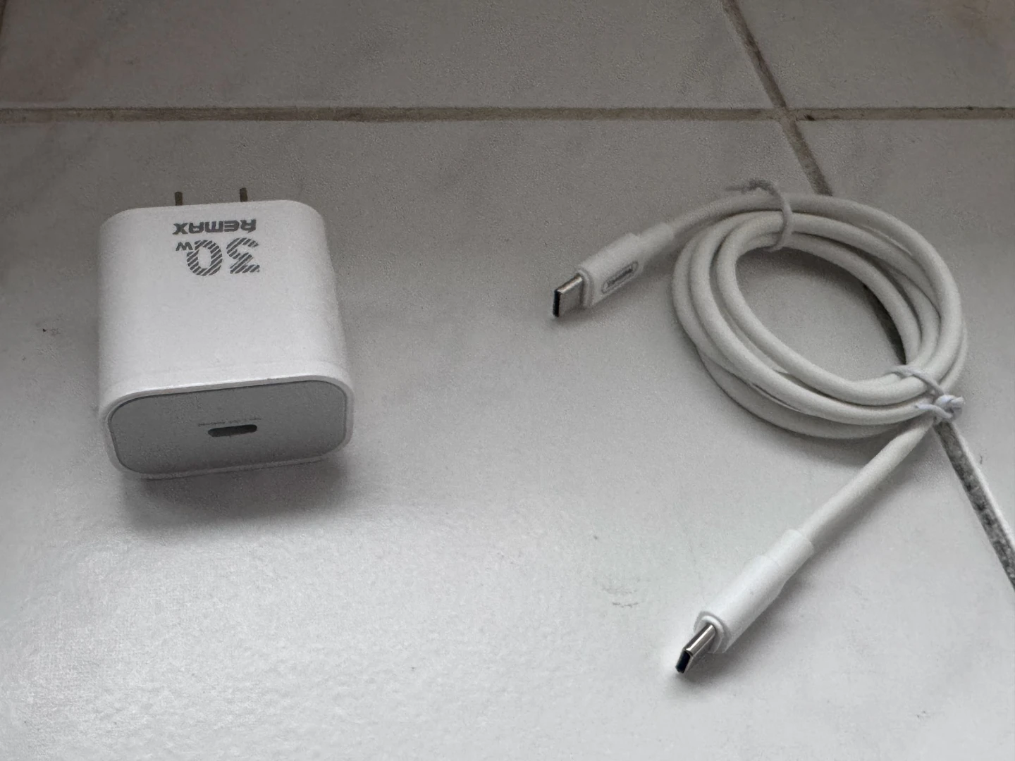 Remax 30W GaN Fast Charger with Type-C to Type-C Cable - photo 3