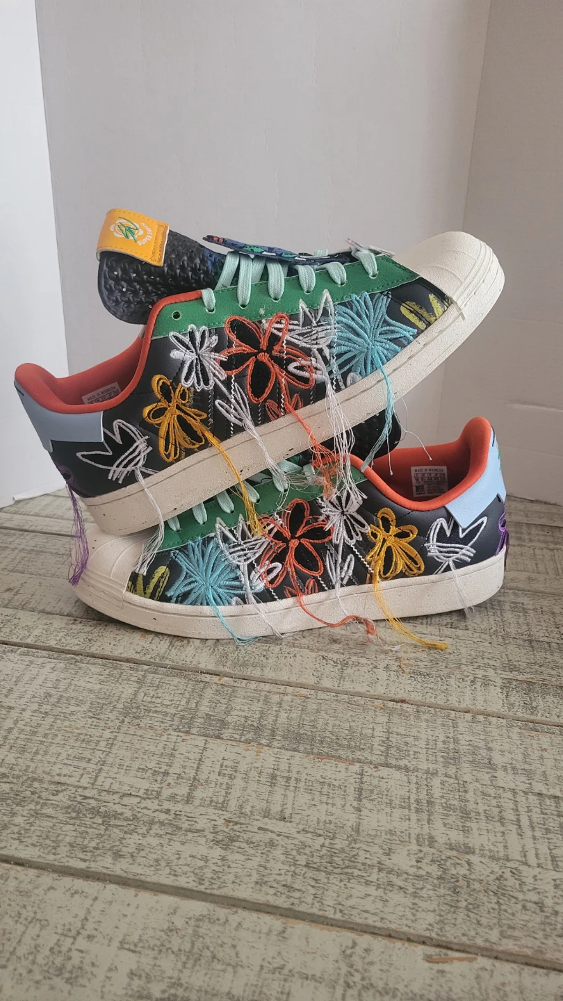 Adidas Superstar "Super Earth" Sneakers Size 10 - photo 2