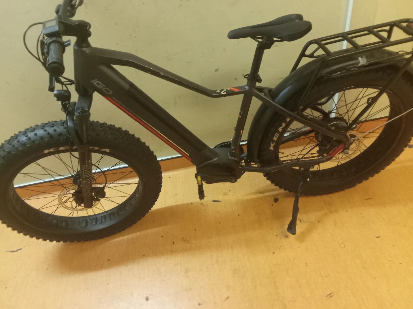 iGO Electric Fat Bike with Rack - photo 2