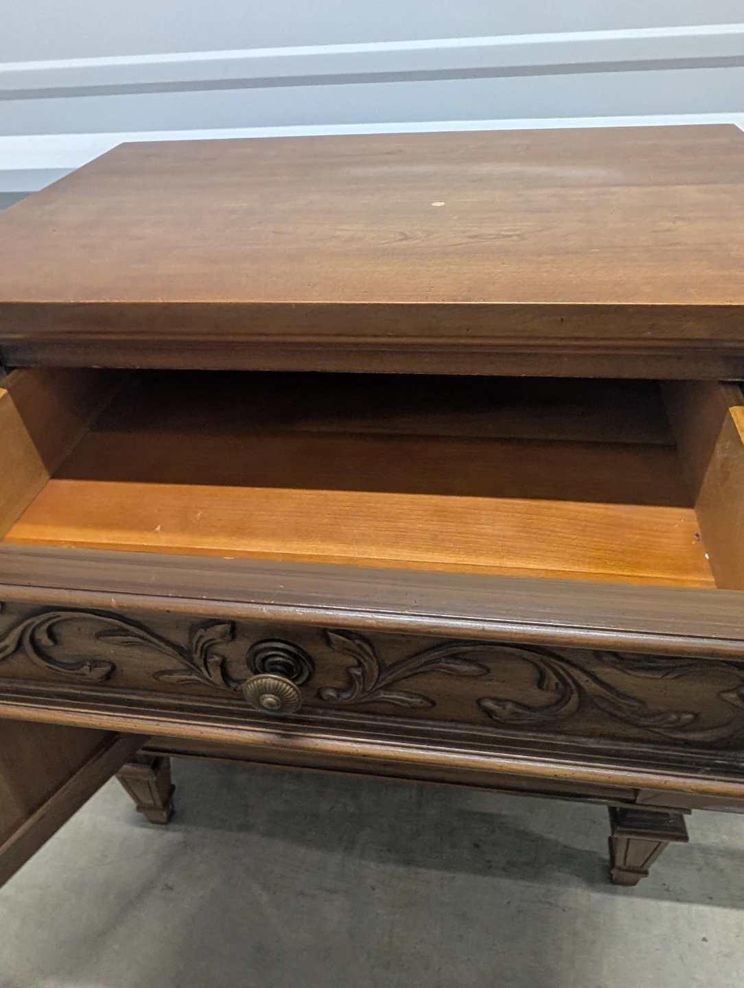 Vintage Wooden Nightstand with Carved Details - photo 3