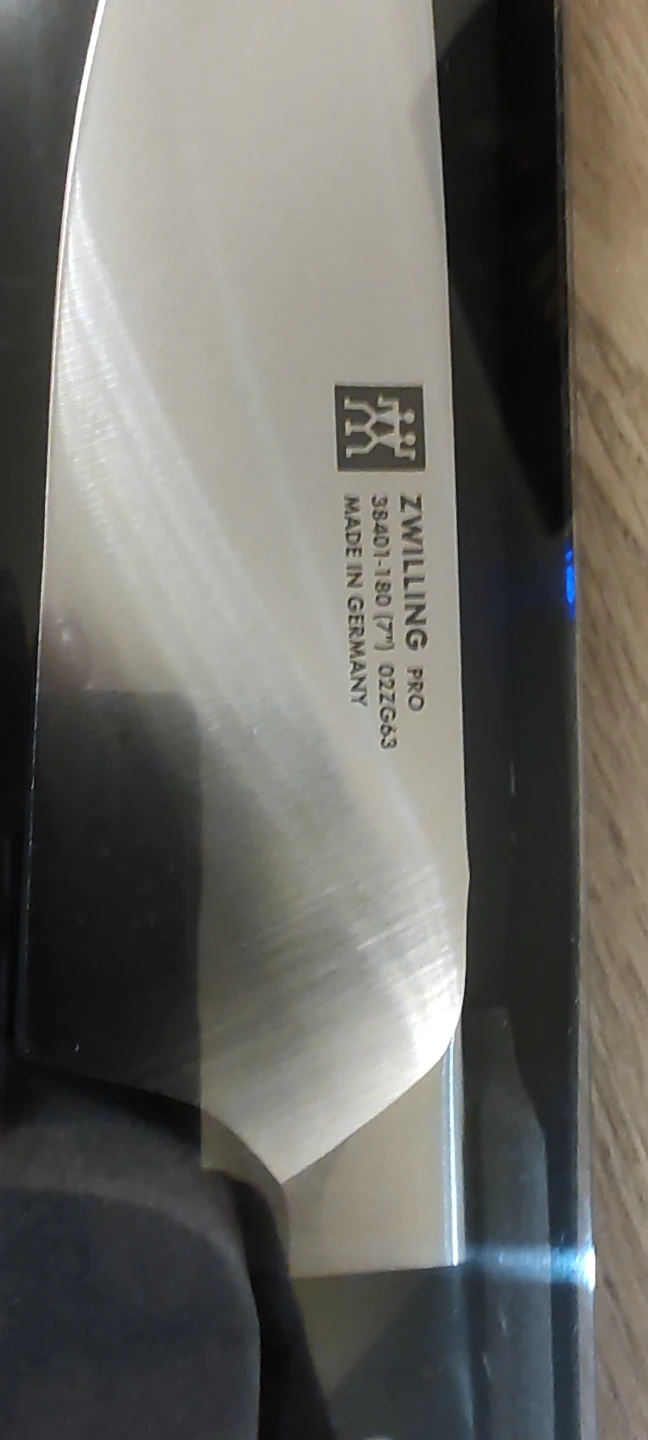 ZWILLING Pro Chef's Knife 7" Made in Germany - photo 2