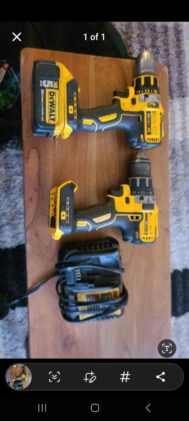 DEWALT 20V MAX Lithium Ion Cordless Drills with Charger
