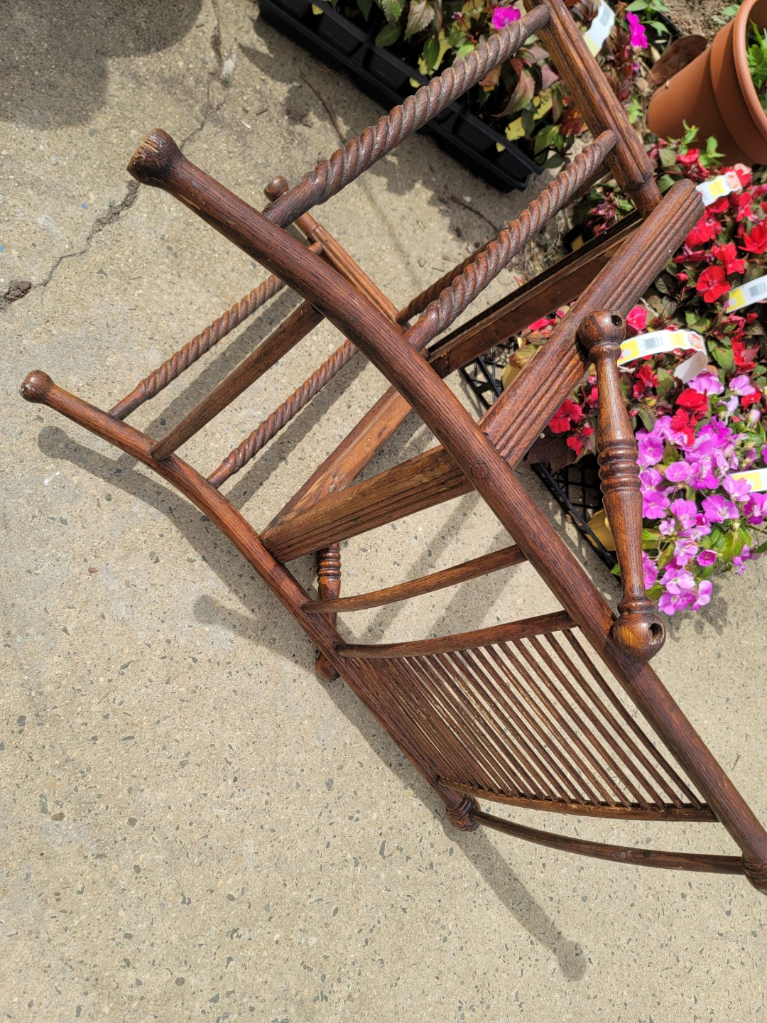 Antique Wooden Chair Frame - photo 3